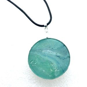 Statement Snap pendant with handmade 30mm snap SJ30 simple round StyleDot